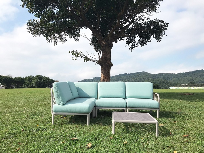 Laurel collection can be used outdoors Resin Wicker chair