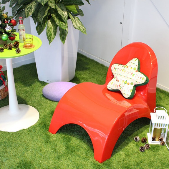 Christmas Decorating Ideas for Furniture