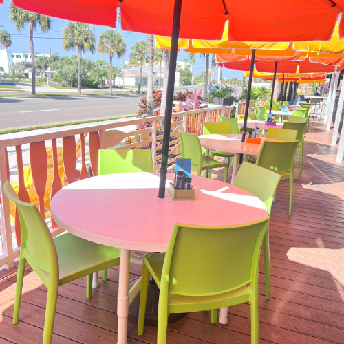 Frenchys_Outpost_Bar__Grill_pic8s Frenchy’s Outpost Bar & Grill Dunedin, USA - Lagoon Design Furniture