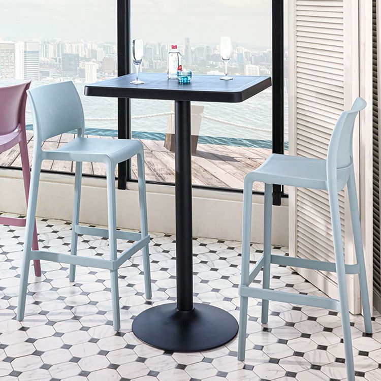 bar Table