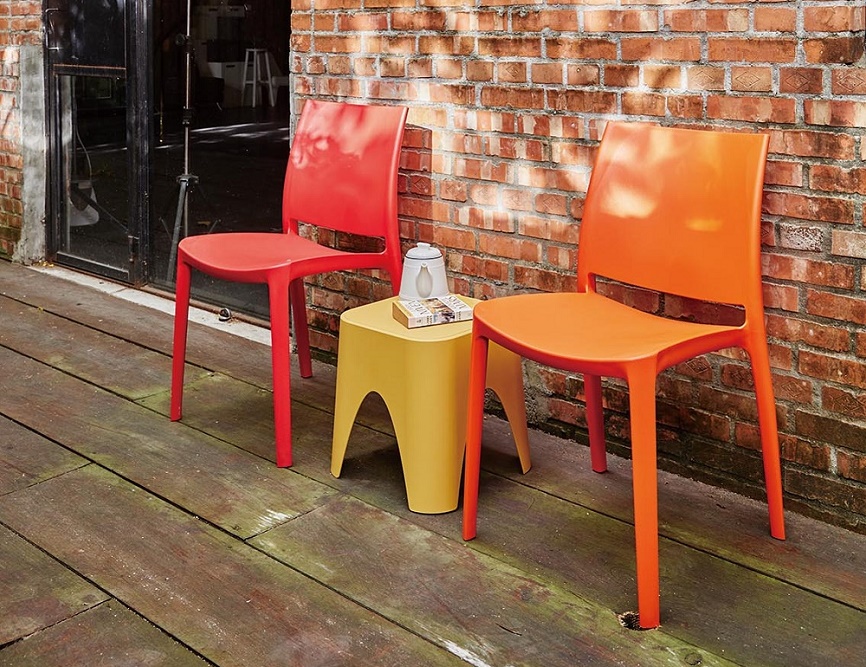 Sensilla Stackable Patio Dinning Chair and Mallorca