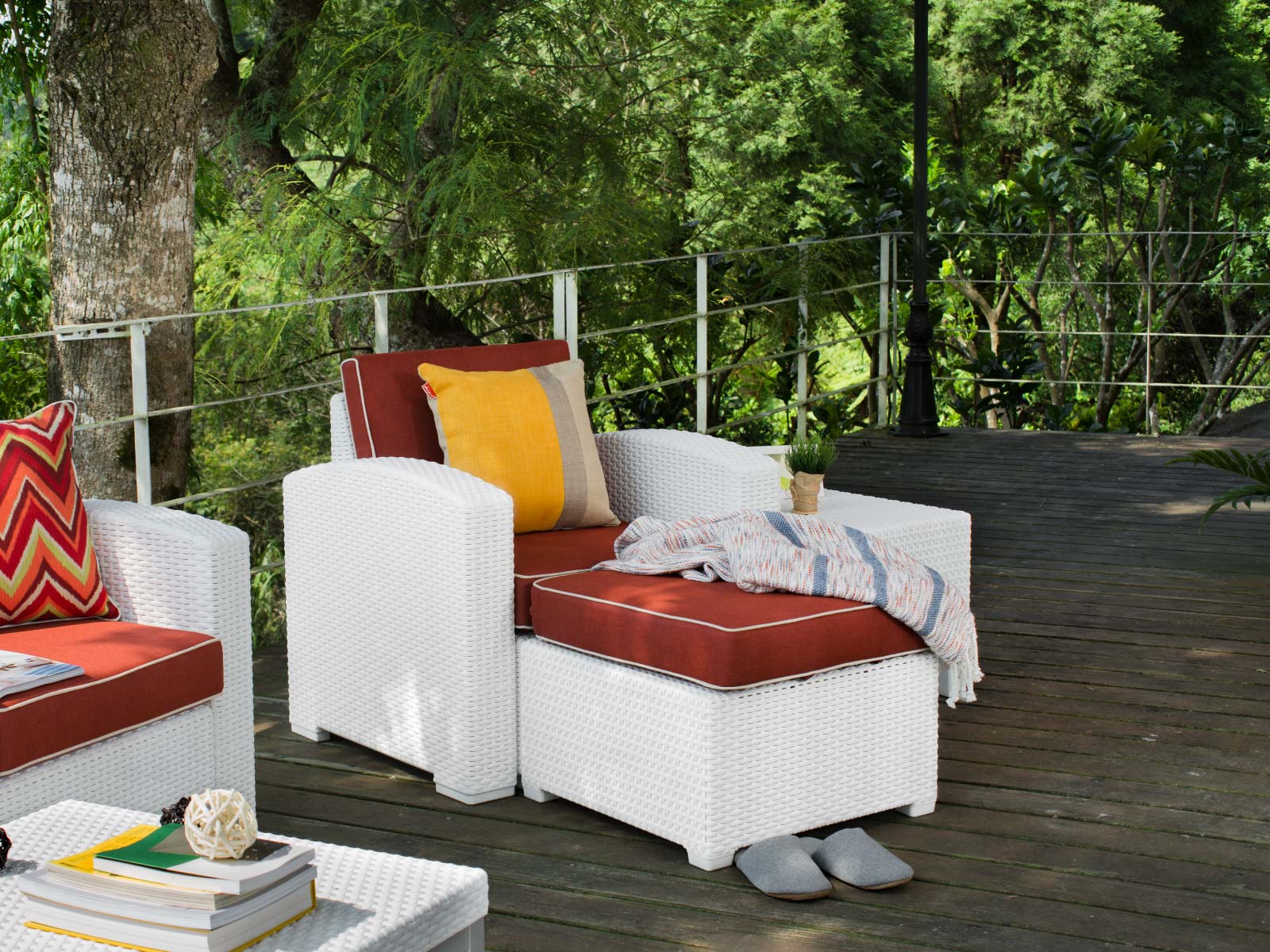 7023CC-PT2 7023-CC MAGNOLIA - Lagoon muebles de diseño