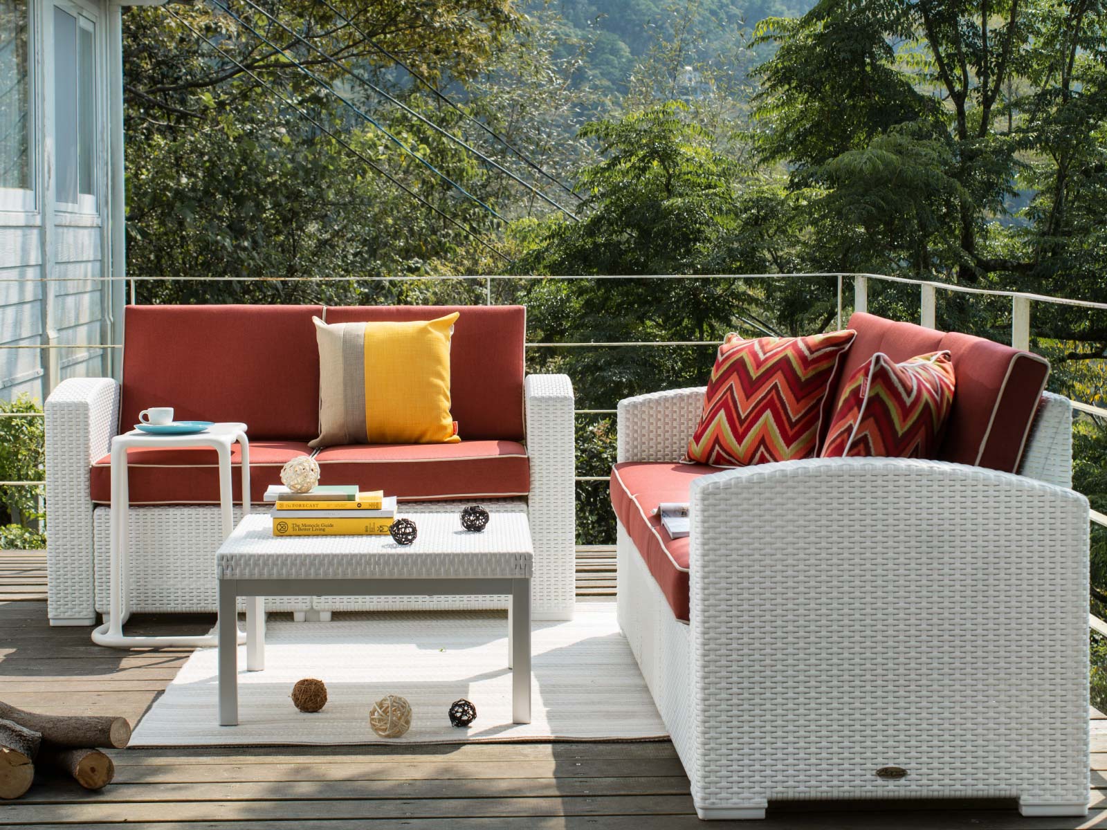 7023LC-PT2 Magnolia Loveseat - Lagoon Design Furniture