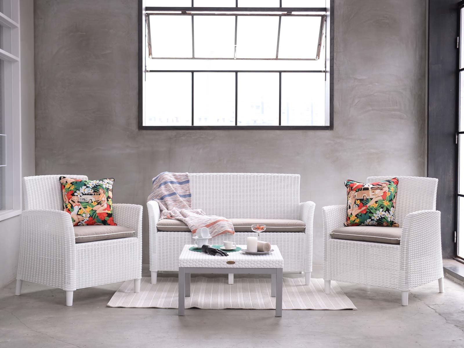 7026DL-PT1 Gardenia Dining Loveseat - Lagoon Design Furniture