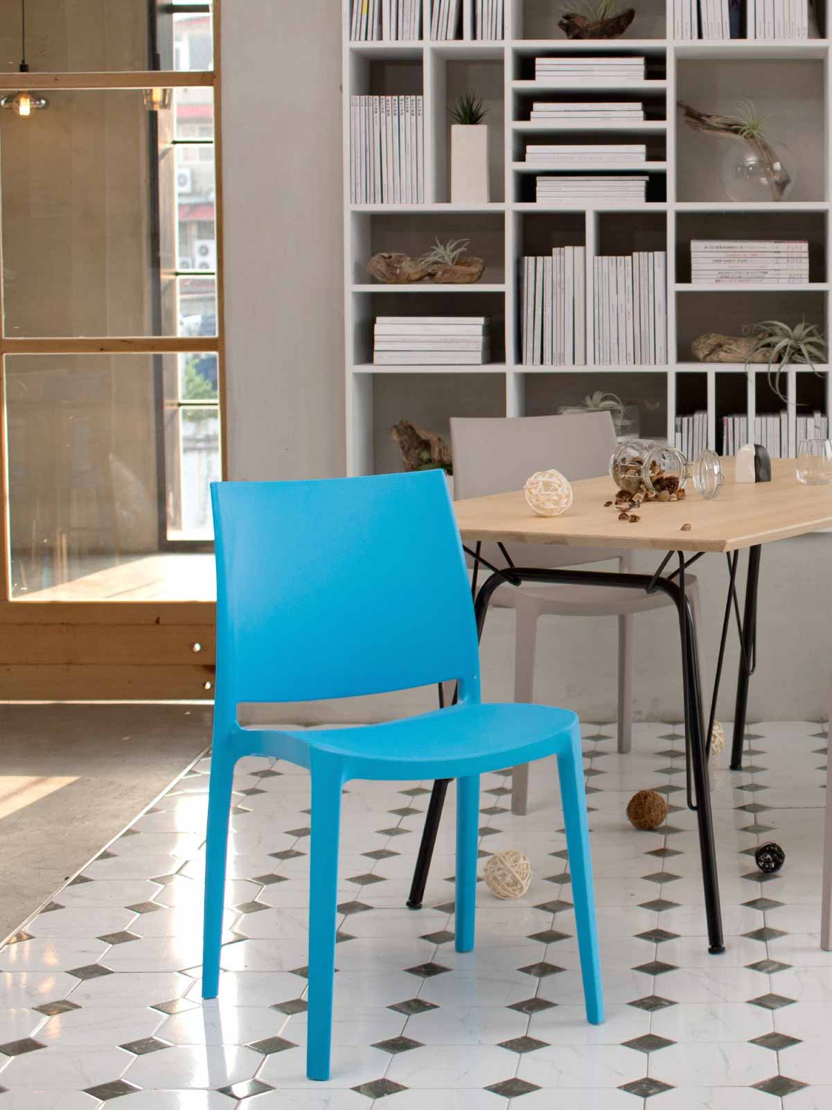 Sensilla Stackable Patio Dining Chair